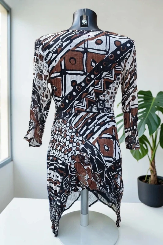 camisa Armand Thierry talla aproximada 🌹38/40 🌹medidas a continuación – photo 2